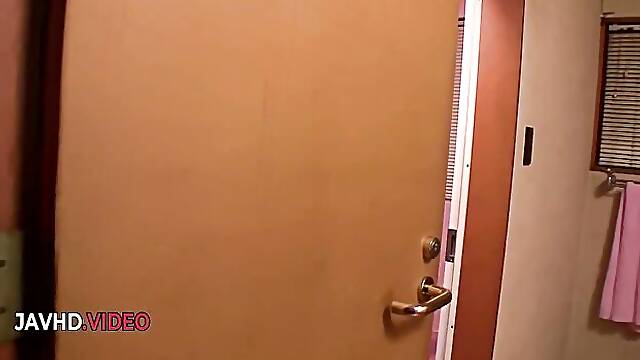 Short Hair Asian In Wet White Swimsuit Gives Bathtub Blowjob In Pink Tiled Bathroom