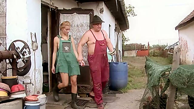 FARM GIRL FUCK
