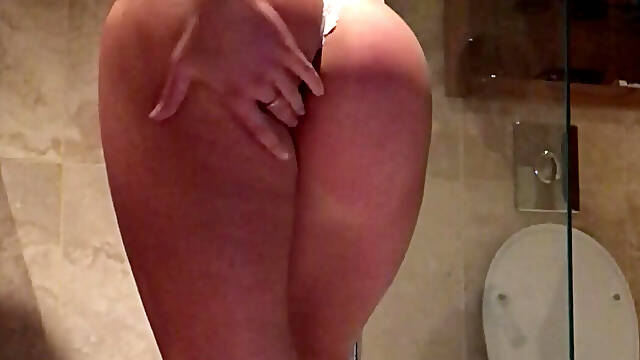 Pee in the Shower for You in My Naughty